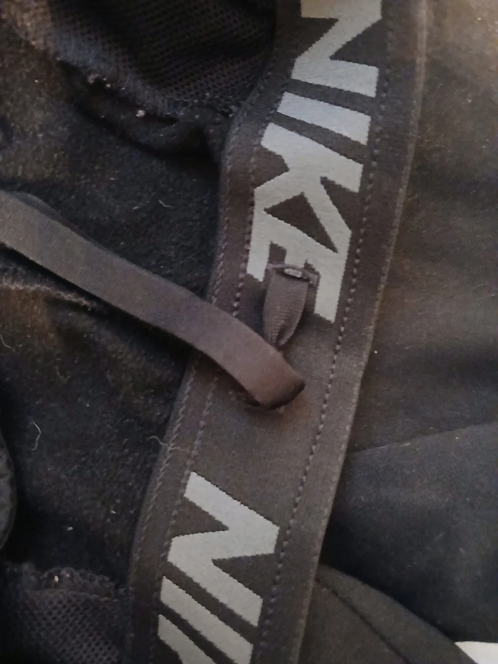 Men's Nike Black Athletic Joggers with Swoosh Thermafit Size M